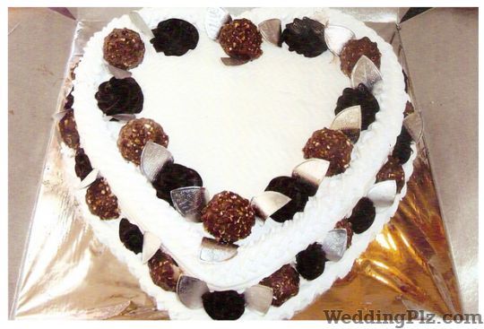 Dark Temptations Confectionary and Chocolates weddingplz