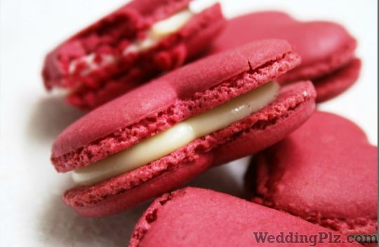 Le 15 Patisserie Confectionary and Chocolates weddingplz