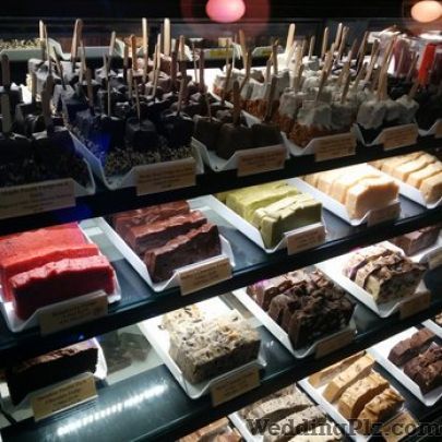 New Taj Bakery Confectionary and Chocolates weddingplz