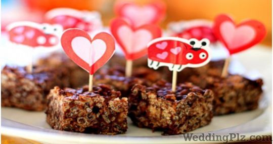 Fantasy Tha Cake Shop Confectionary and Chocolates weddingplz