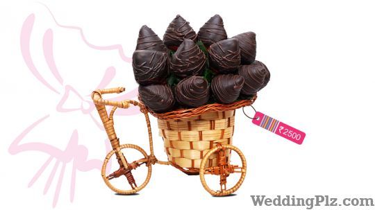 Fruitilicious Confectionary and Chocolates weddingplz