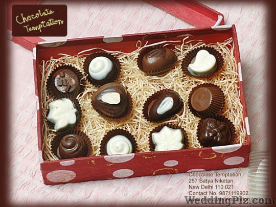 Chocolate Temptation Confectionary and Chocolates weddingplz
