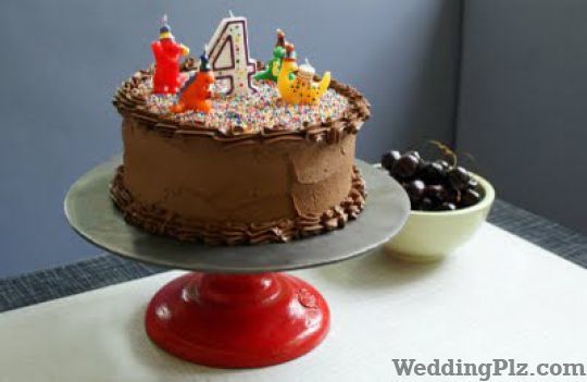 Chocolate Temptation Confectionary and Chocolates weddingplz