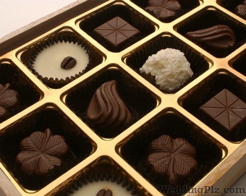 Chocolate Temptation Confectionary and Chocolates weddingplz