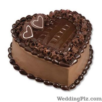 Chocolate Temptation Confectionary and Chocolates weddingplz