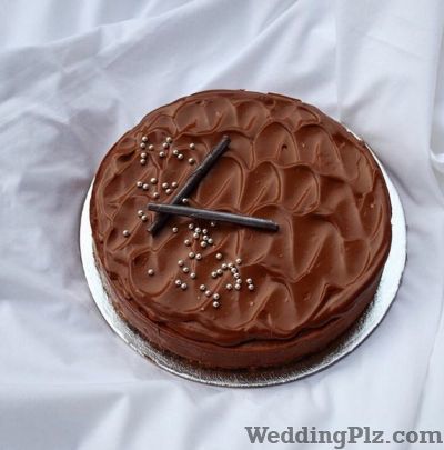 Foodaholics Confectionary and Chocolates weddingplz