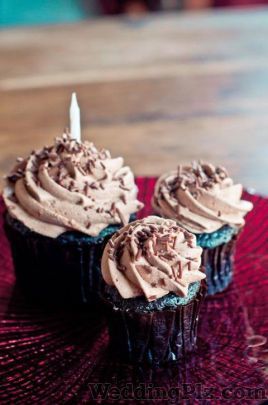Red Moon Bakery Confectionary and Chocolates weddingplz