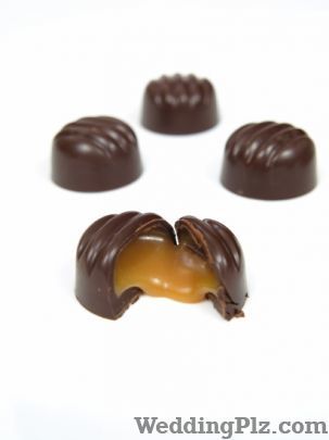 Sinfully Yours Confectionary and Chocolates weddingplz
