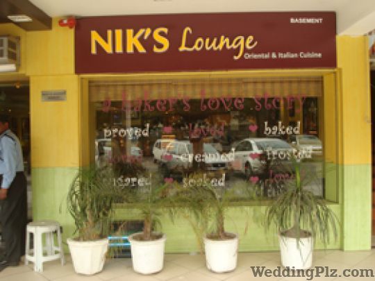 Nik Bakers Confectionary and Chocolates weddingplz