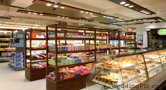 Le Marche Confectionary and Chocolates weddingplz