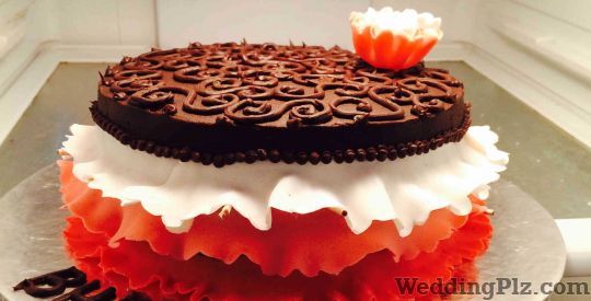 Baked Beauty Confectionary and Chocolates weddingplz