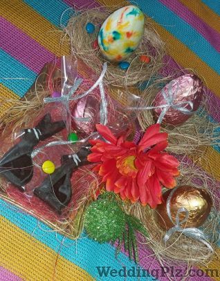 Golden Crust Bakes and More Confectionary and Chocolates weddingplz
