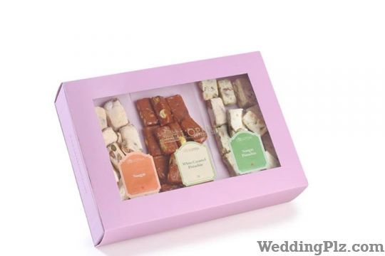 L Opera Confectionary and Chocolates weddingplz