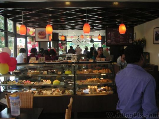 Daily Bread Confectionary and Chocolates weddingplz