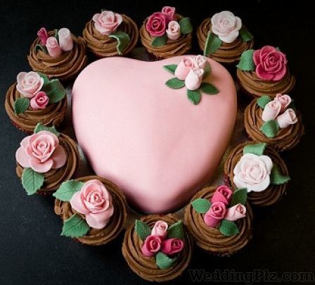 Cupcake Noggins Confectionary and Chocolates weddingplz