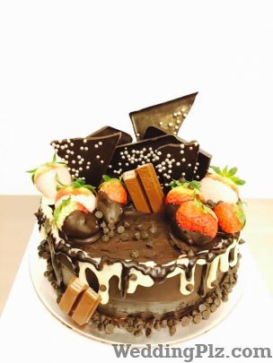Viya Cupcakery by Tanvi Confectionary and Chocolates weddingplz