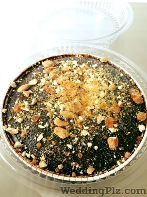 Viya Cupcakery by Tanvi Confectionary and Chocolates weddingplz