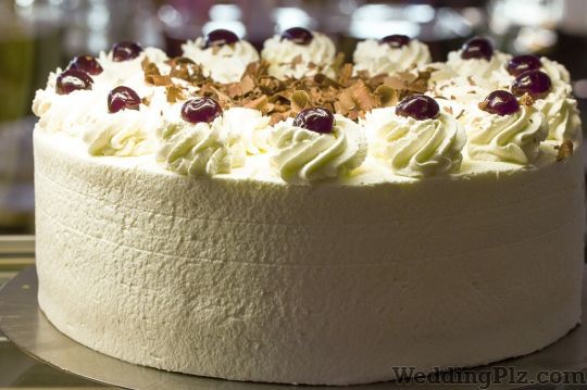 Crust N Cakes Confectionary and Chocolates weddingplz