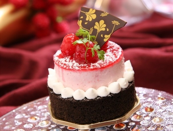 Crust N Cakes Confectionary and Chocolates weddingplz