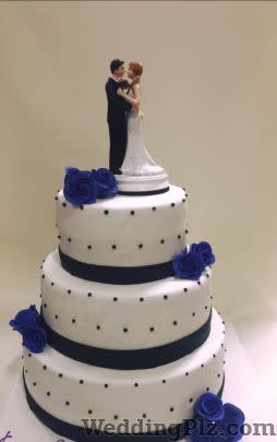 Doughlicious Confectionary and Chocolates weddingplz