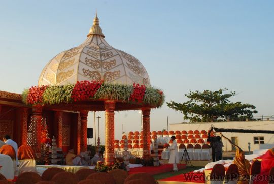 Maze Decorators weddingplz