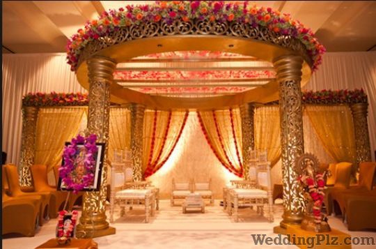 Ferns N Petals Decorators weddingplz