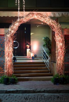 Atisuto Decorators weddingplz
