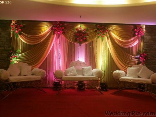 Divine Decore Decorators weddingplz