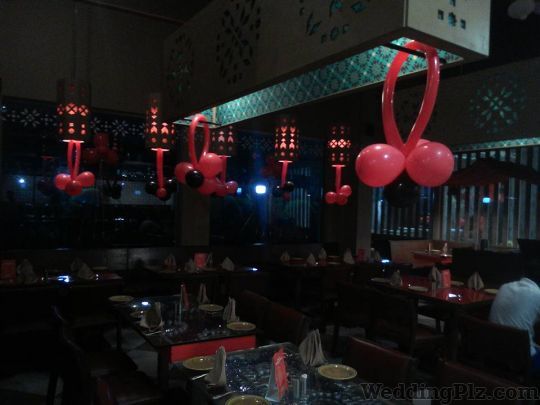 The Balloon Man Decorators weddingplz