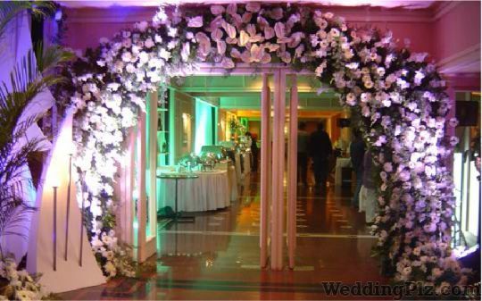 Dolly Thakkars Designer Flora Decorators weddingplz