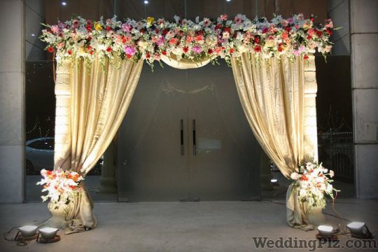Thomas Events Decorators weddingplz