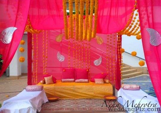 Signatures by Neha Decorators weddingplz