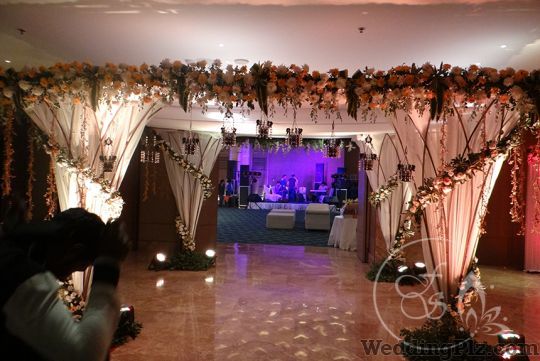 Floral Solutions Decorators weddingplz