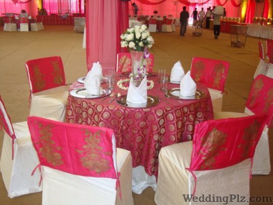 Roses and Petals Flower Decoration Decorators weddingplz