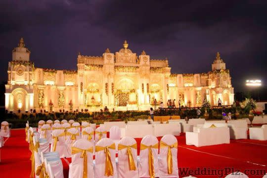 Momento Events Pvt Ltd by Aniket Mishra Decorators weddingplz